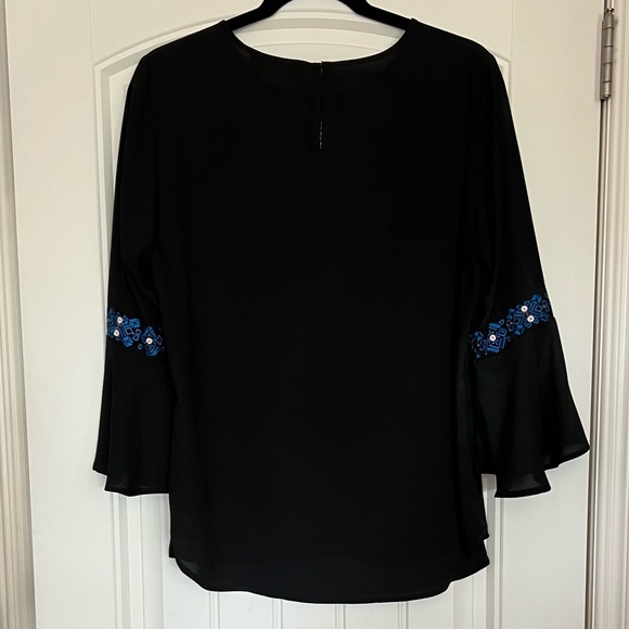 Ivanka Trump black Blouse with beautiful embroidery. Size S - Picture 7 of 10